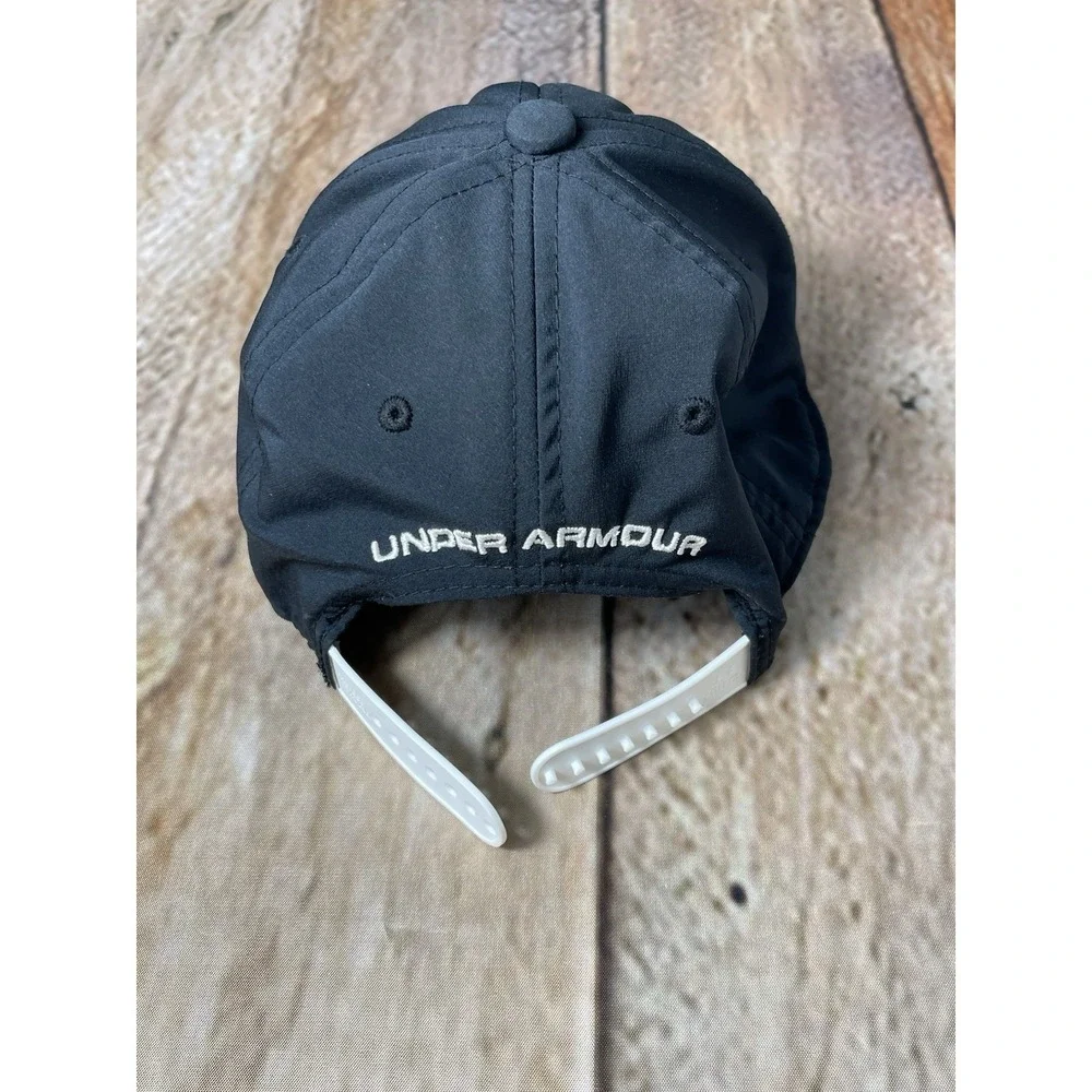 Under Armour Hat Cap Snap Back‎ Youth One Size Black Athletic Big Logo Sport